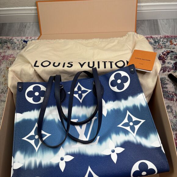 Louis Vuitton OnTheGo Escale GM Tote Bag - Picture 14 of 15